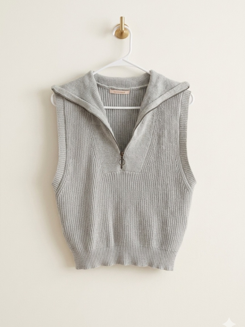 Olivaceous Gray Sleeveless Tank Top